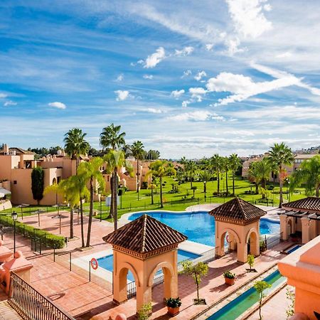 La Cartuja Del Golf Apartment Estepona Exterior photo