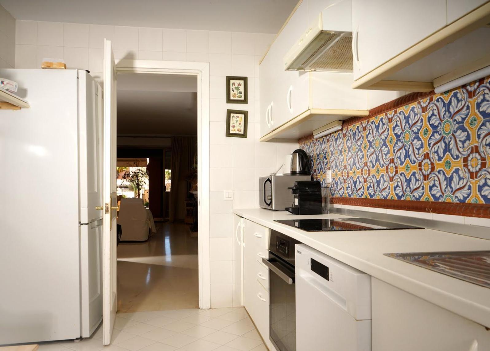 La Cartuja Del Golf Apartment Estepona Exterior photo